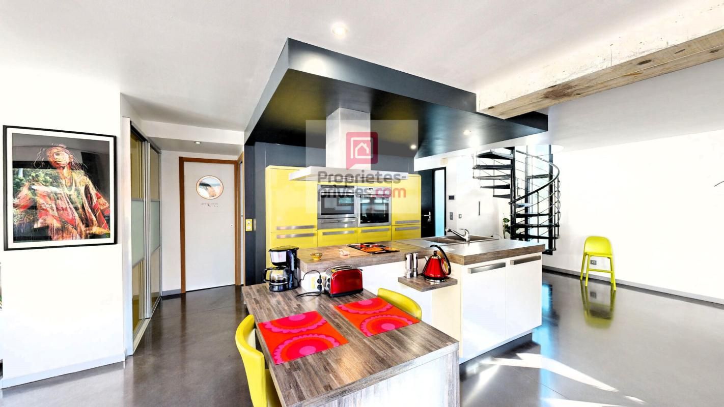 EYSINES Dept 33 - Eysines Montalieu- Maison  d'Architecte d'Exception - 4 pièce(s) 138 m2 avec terrasses, piscine, et son jardin arboré de 444m2 2