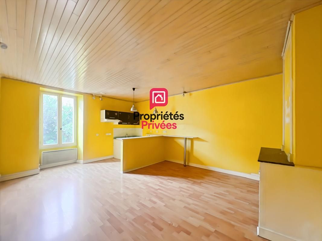 LANGON Appartement T2 à rénover 2