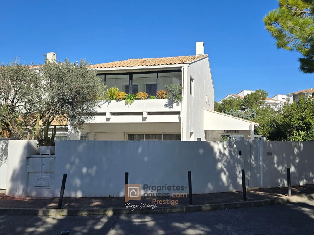 MARSEILLE-8E-ARRONDISSEMENT Villa contemporaine T5 - Piscine - Jardin - Marseille 8e - Prado/Corniche -1.200.000 2