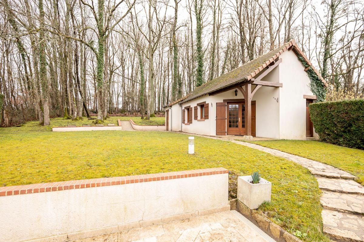 CELLETTES LIEUX UNIQUES ® x PROPRIÉTÉS PRIVÉES PROPOSE TRES BELLE MAISON CONTEMPORAINE DE 195 M² - CELLETTES 3