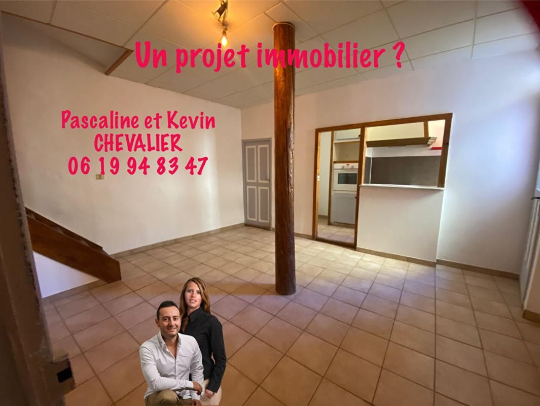 À louer : T3 de 76 m² avec cour et dépendance au coeur de Cadenet