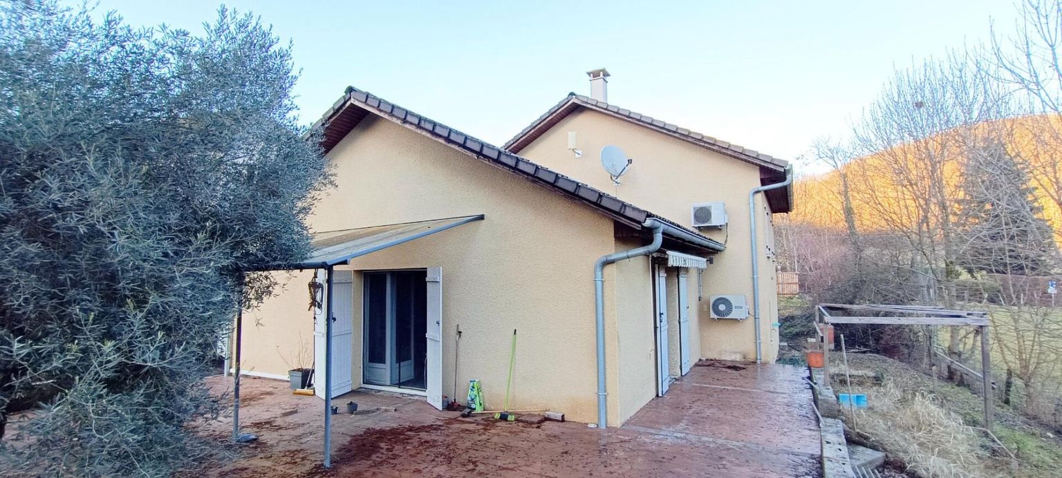 Maison de 2003 avec terrain secteur Cuzieu 96.86 m2