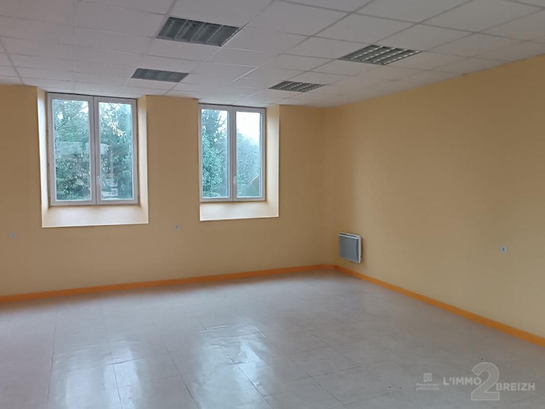 GUEMENE-SUR-SCORFF Immeuble de rapport   100m² 3