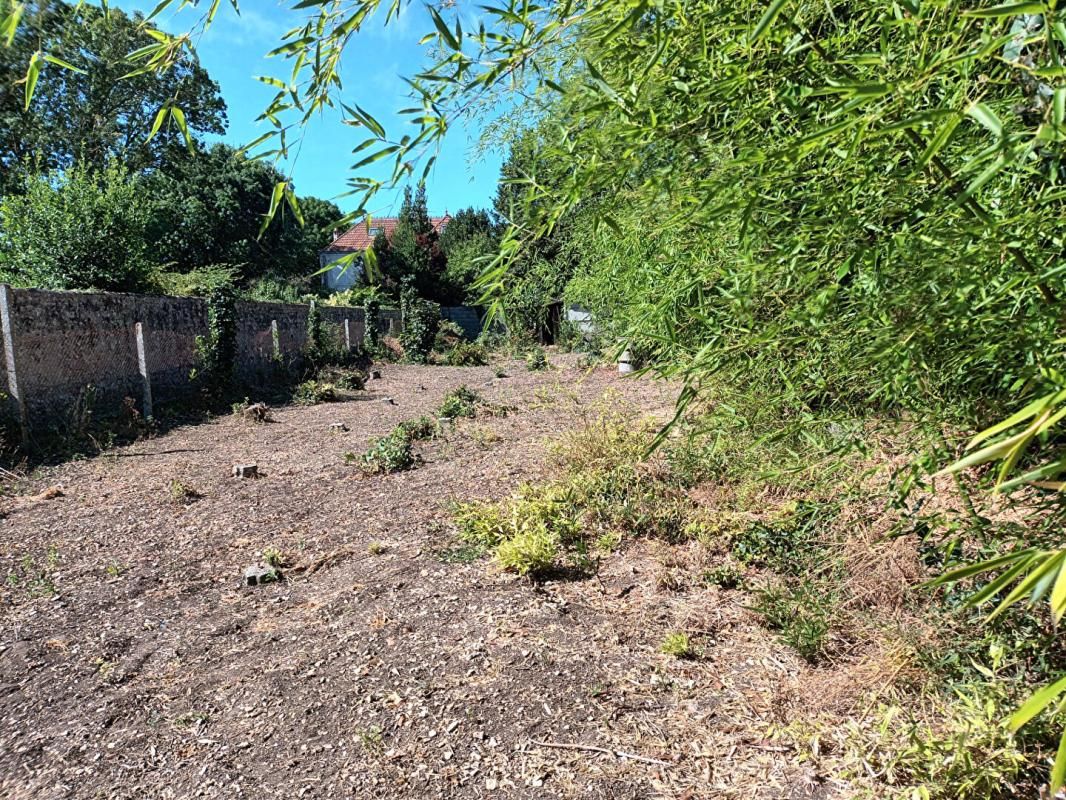 Terrain CONSTRUCTIBLE  17 La Rochelle centre Fétilly 477 m2