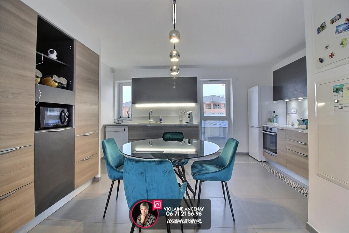 MONTAGNOLE Appartement Montagnole 4 pièce(s) 99 m2 2