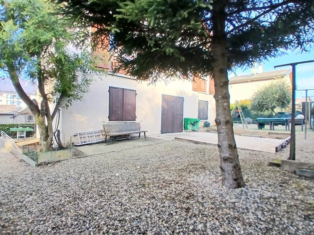AIX-LES-BAINS Appartement Aix Les Bains 2 pièce(s) 63.40 m2 2
