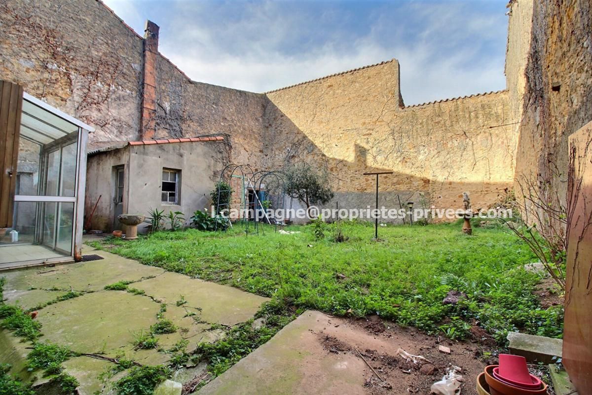 SAINT-ANDRE-DE-ROQUELONGUE Maison de Maître 1875 8 pièce(s) 136 m2 jardin garage 2
