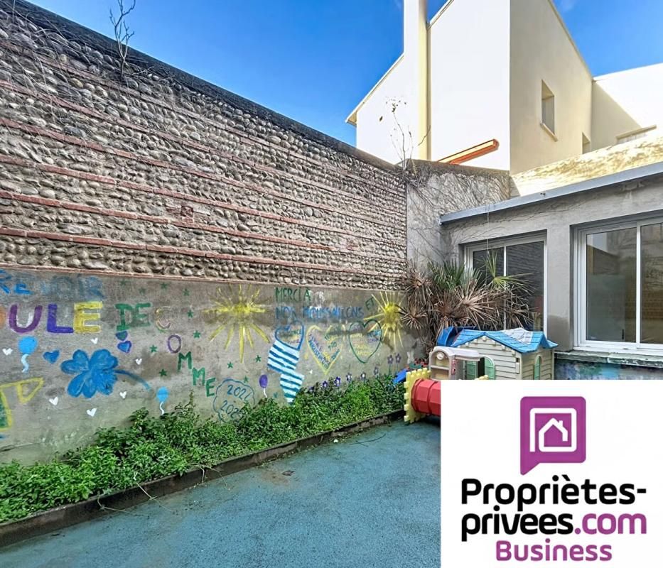 TOULOUSE 31000 TOULOUSE - Location Local commercial 198 m² 3