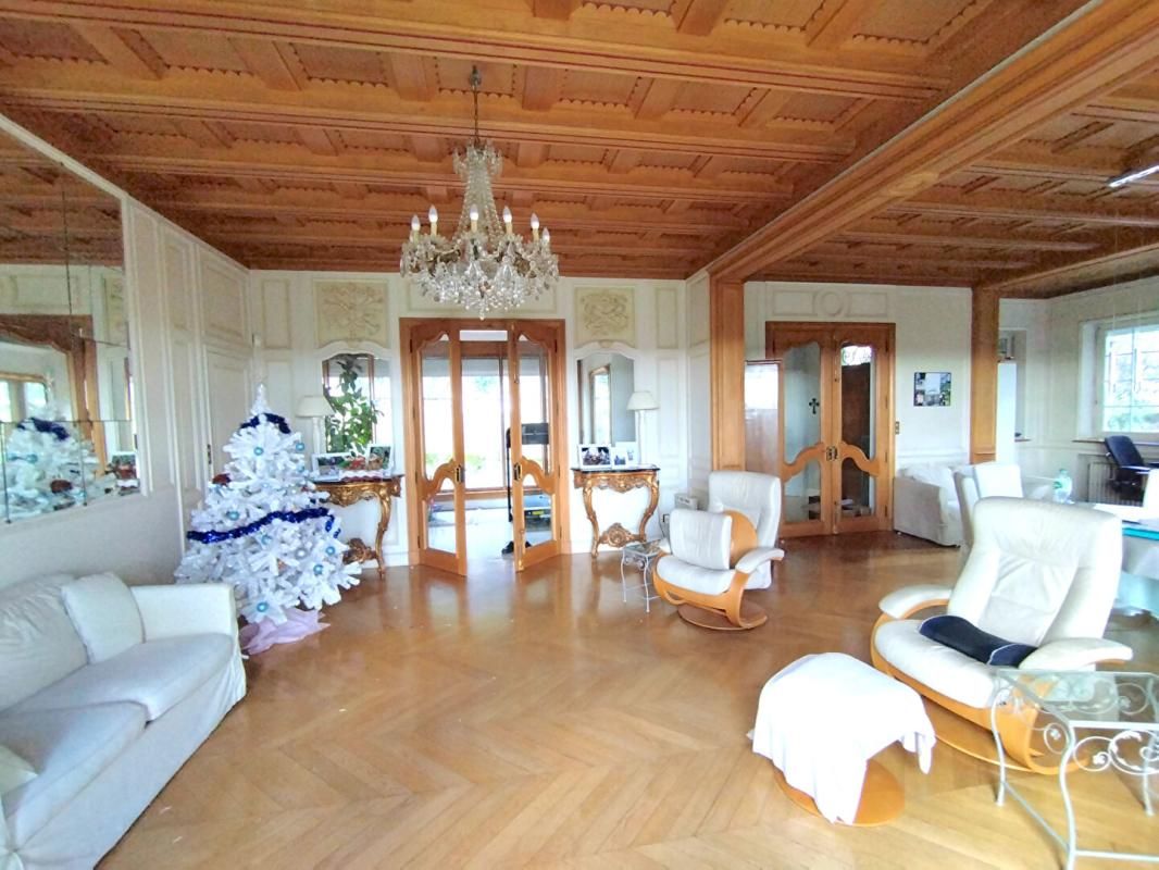 POITIERS DEMEURE BOURGEOISE D'EXCEPTION 4