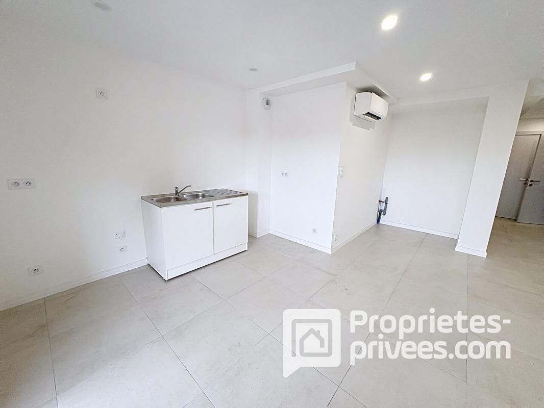 AJACCIO Grand T2 de 54 m², de standing, dans petite résidence calme 4