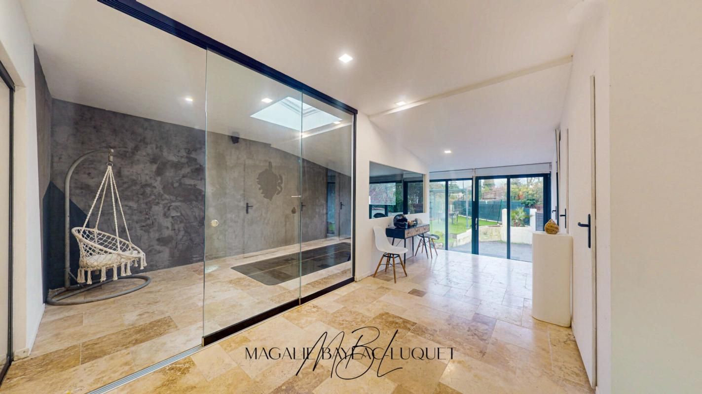 VILLESEQUELANDE EXCLUSIVITE - Villesèquelande -  MAISON DE CARACTERE - PISCINE INTERIEURE 2