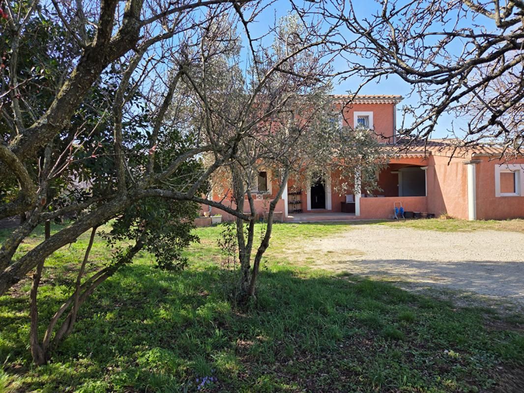 MONTELIMAR Maison 5 pièces 153 m² 1