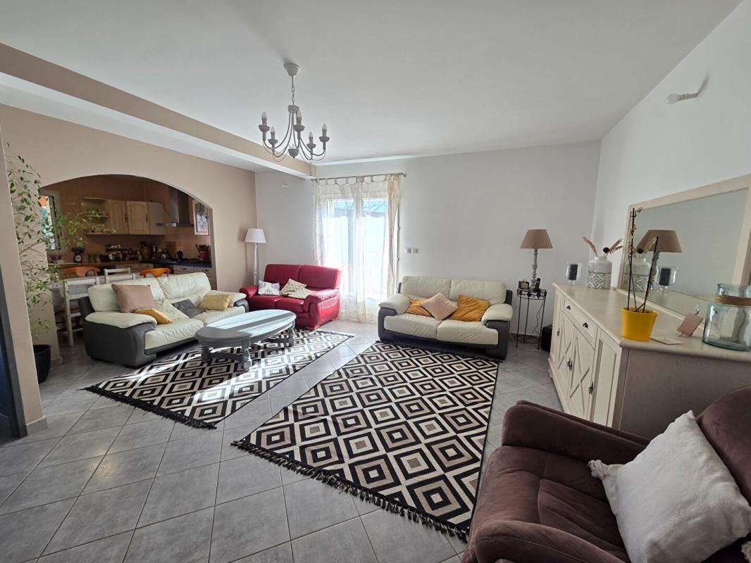 MONTELIMAR Maison 5 pièces 153 m² 3