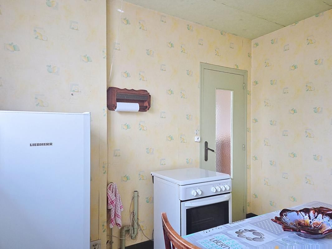 YEVRES Maison Yèvres 5 pièce(s) 86 m2 3