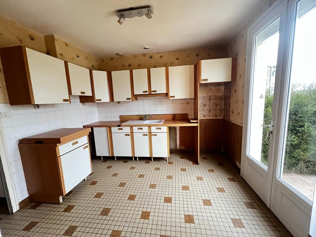 POUZAUGES Maison 6 pièces, 92 m² 3