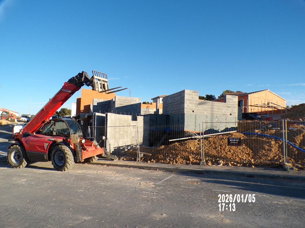 NARBONNE NARBONNE - VILLA CONTEMPORAINE A TERMINER- 5 pièce(s) 148.01 m2 3