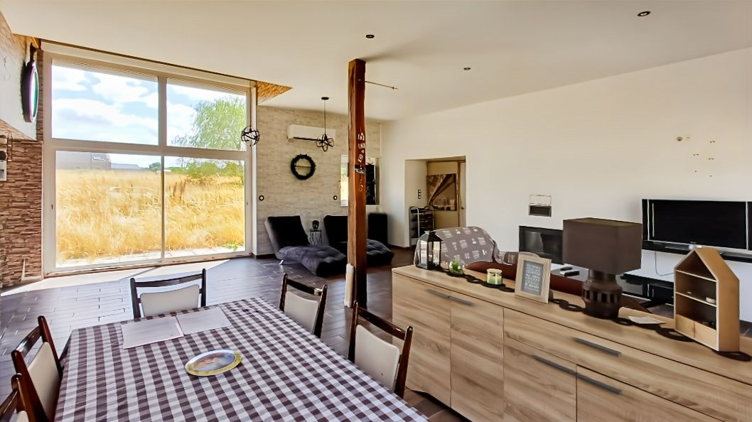 VICQ-EXEMPLET Maison Vicq Exemplet  36400 8 pièce(s) 320 m2 2