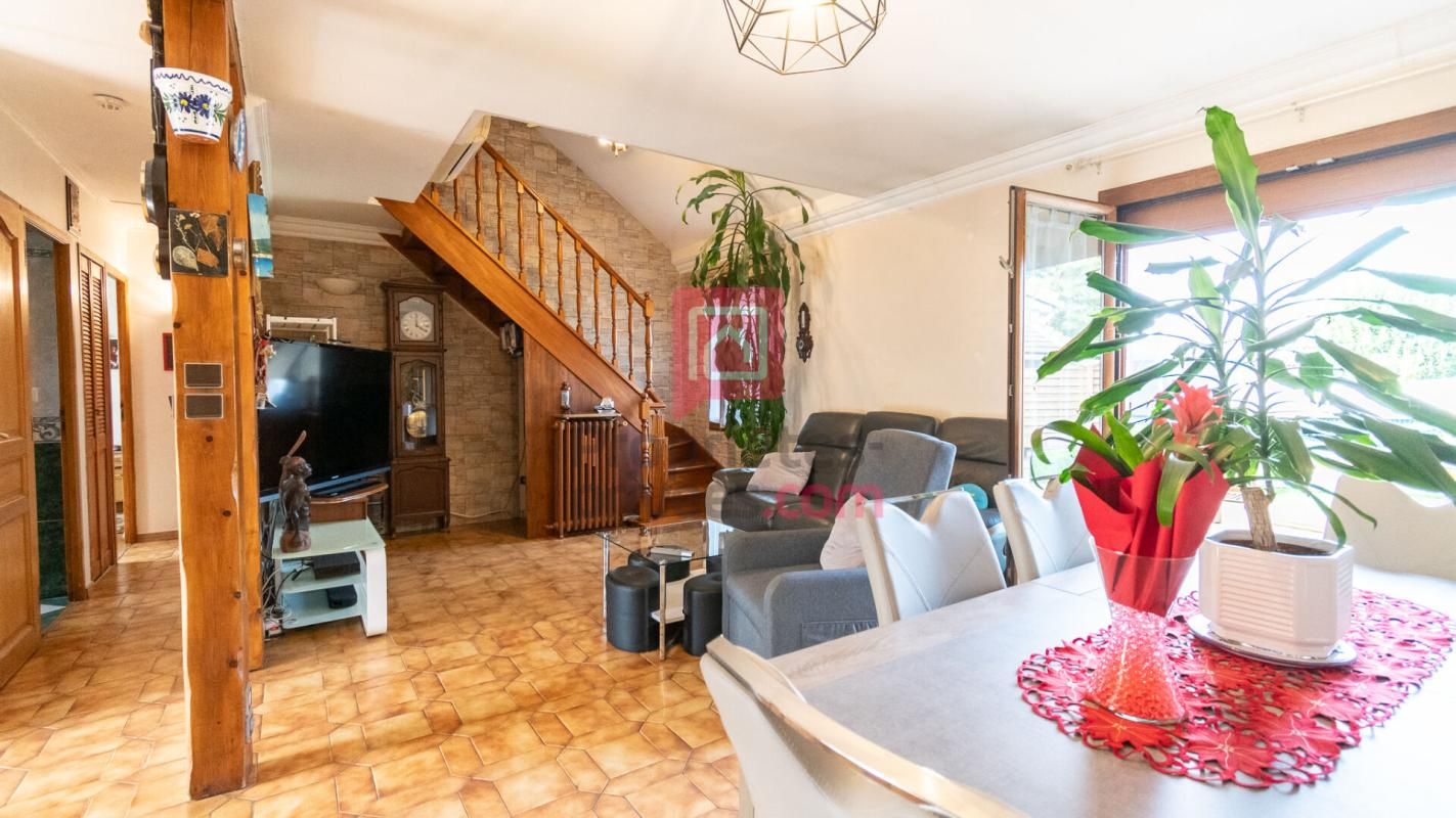 SAINT-PATHUS Maison familiale 4 chambres -788 m² Quartier recherché de Saint-Pathus 2