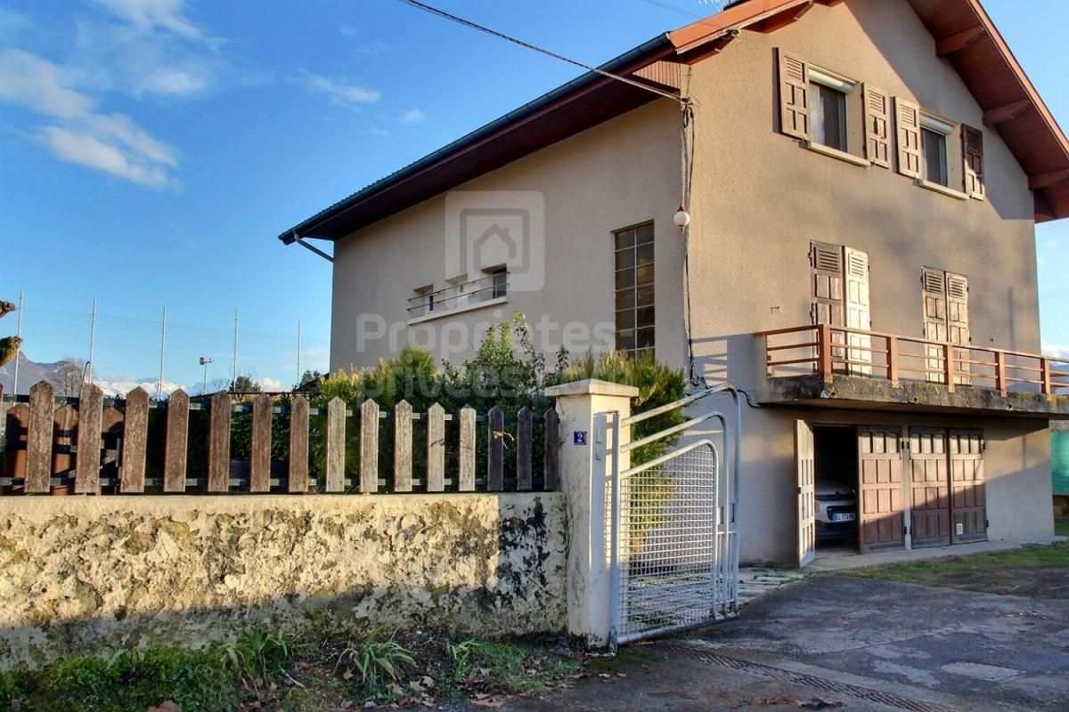 BASSENS Appartement Bassens 3 pièce(s) 4