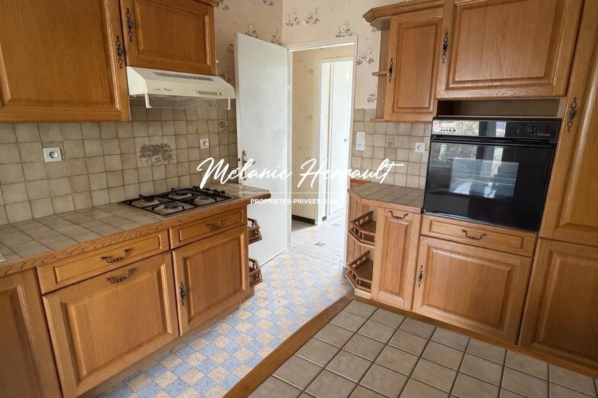 BRETTE-LES-PINS Maison plain-pied - 2 chambres à Brette les Pins (72250) 2