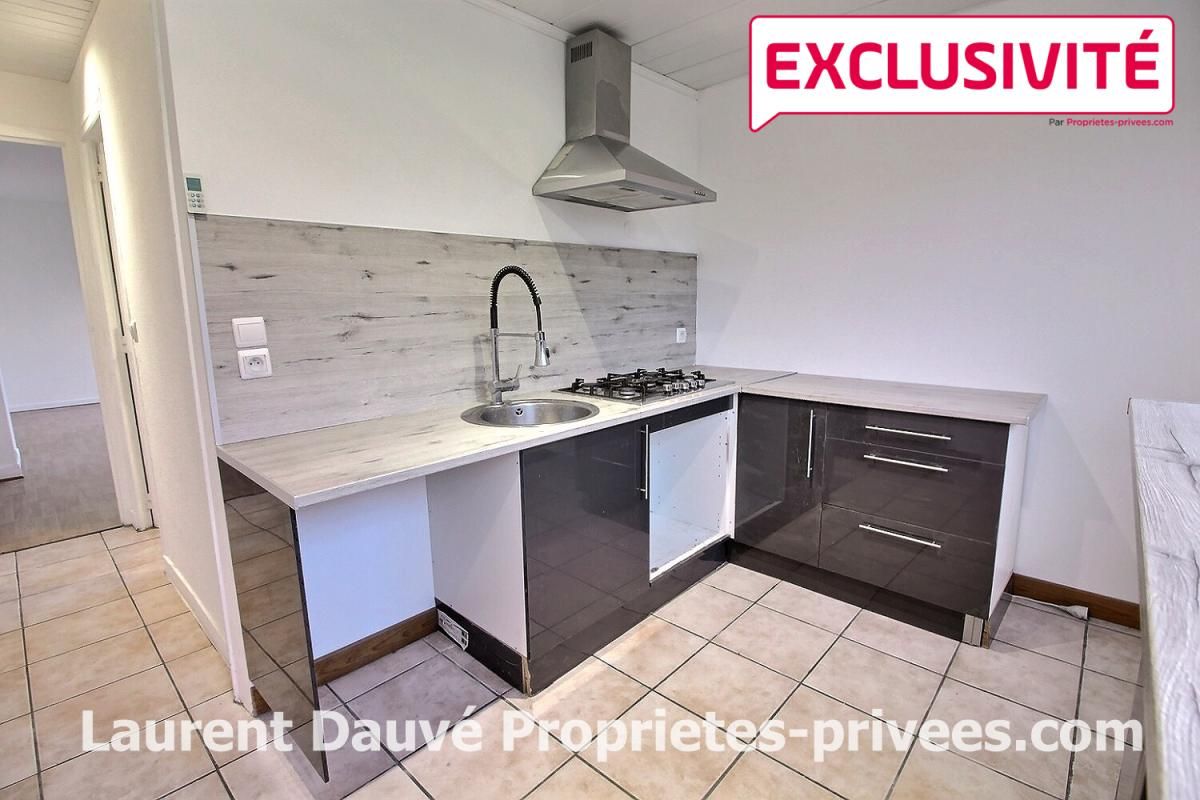 SAINT-JEAN-DE-BRAYE 45800 ST JEAN DE BRAYE - Appartement T2 avec cave et parking - 5mn du tram 3