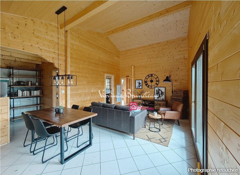 HOURTIN Maison en bois 3 pièces Terrain arboré et clôturé 2