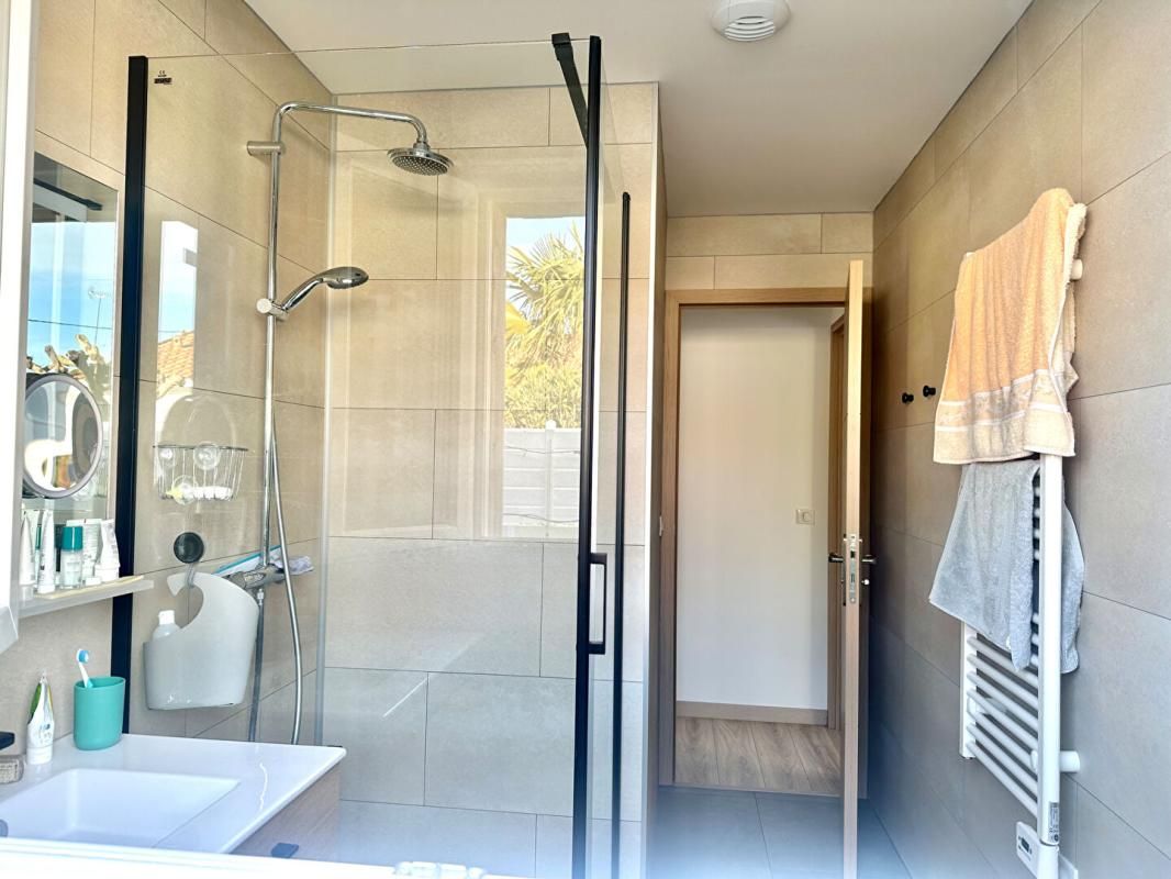 LA PLAINE-SUR-MER La Plaine Sur Mer proche littoral 4