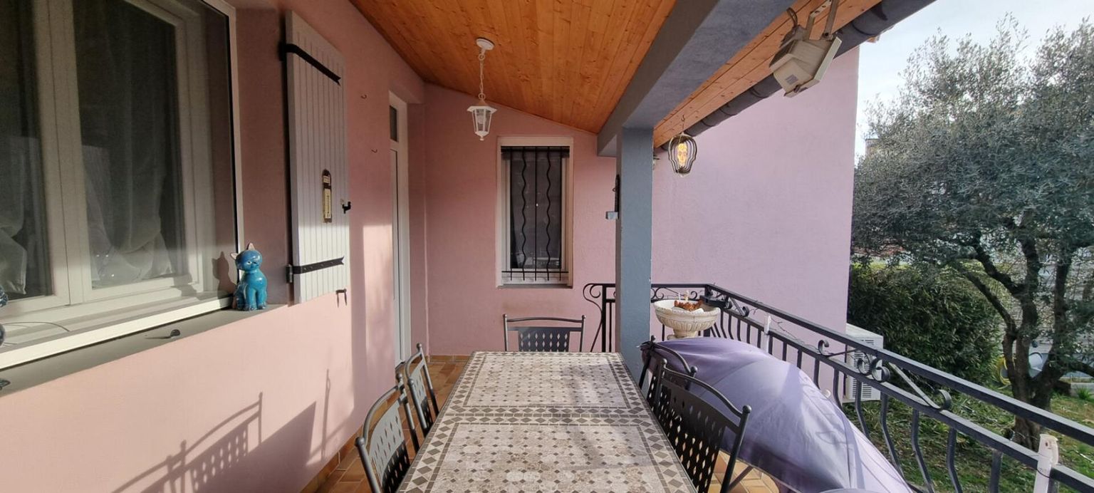 LE TEIL Maison  8 pièce(s) 106 m2 4