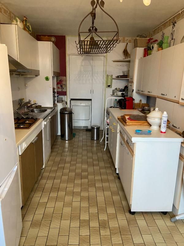 VANDOEUVRE-LES-NANCY Appartement Vandoeuvre Les Nancy 4 pièce(s) 101.76 m2 3