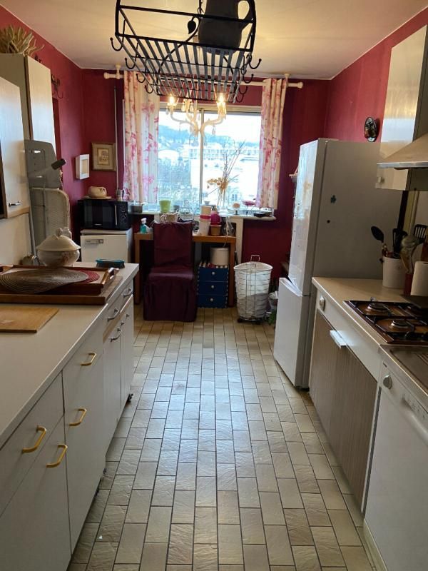 VANDOEUVRE-LES-NANCY Appartement Vandoeuvre Les Nancy 4 pièce(s) 101.76 m2 4