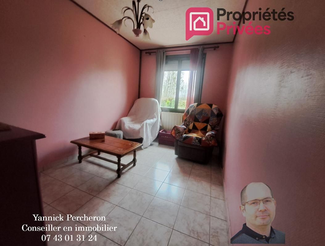 CLEFS Maison 144 m² Terrain 8 000 m² et partie constructible 2