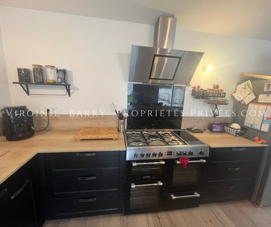 ROCHEFORT BELLE MAISON T4 DE PLAIN PIED NON MITOYENNE AVEC PISCINE 4