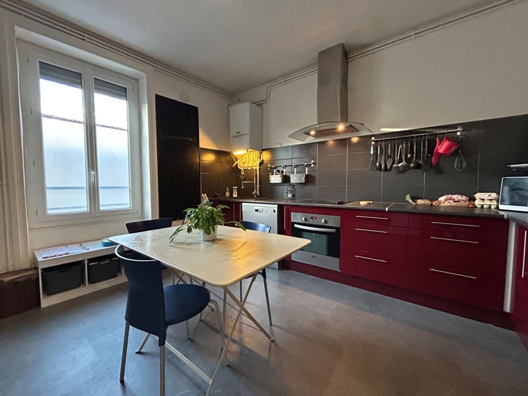 ROANNE DUPLEX  4 CHAMBRES A ROANNE 4