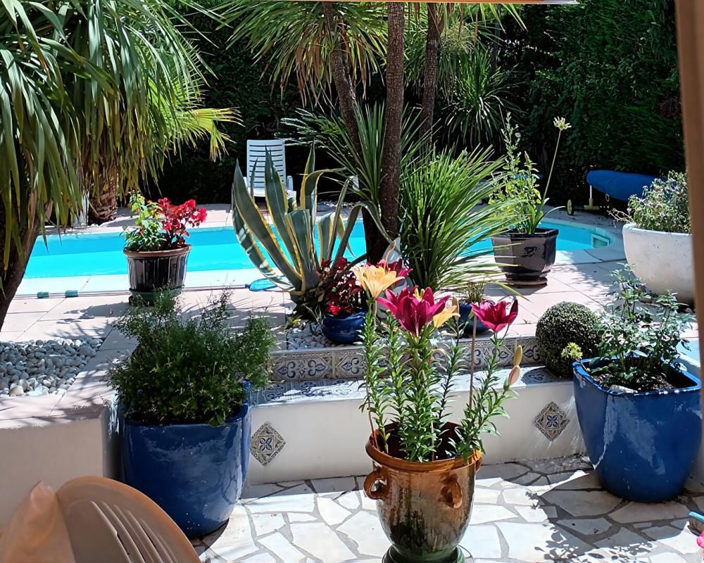 MONTPELLIER Villa Familiale 6 Pièces, piscine, climatisation, panneaux solaires 2