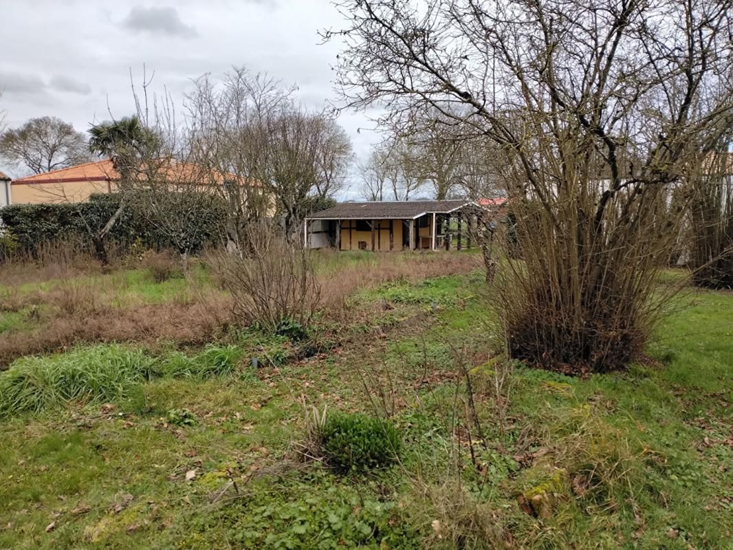 SAINTE-PAZANNE Terrain Sainte Pazanne 567 m2 2