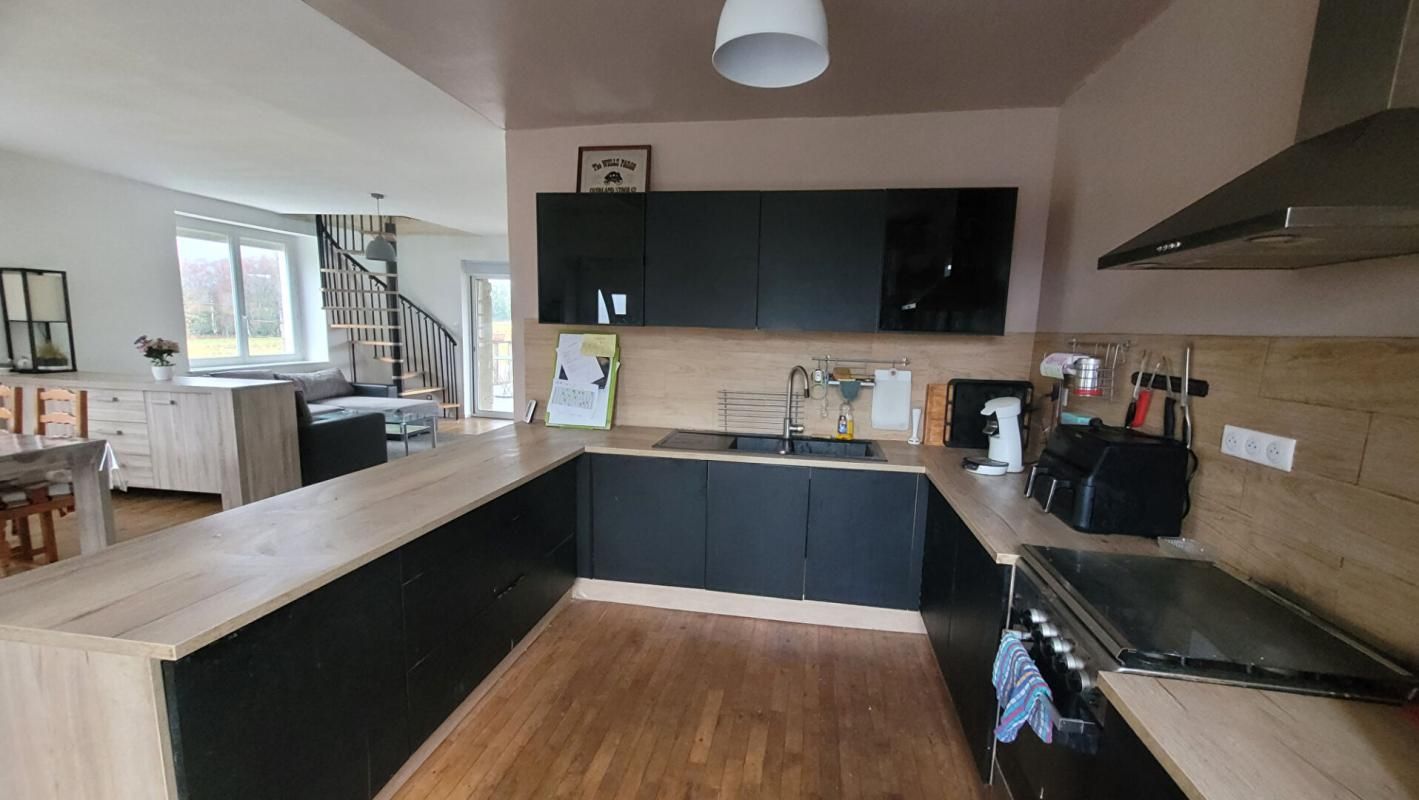 LA CHAPELLE-AUX-SAINTS Maison Les Trois Saints 4 pièce(s) 120 m2 3