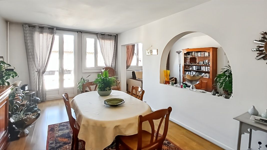 LIMOGES Appartement Limoges 4 pièce(s) 86 m2 2
