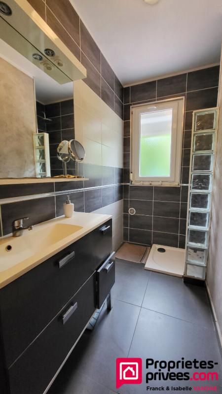 PERENCHIES Maison Individuelle type plain pied - 3 chambres - jardin - garage - cave - 82 m² habitables (120m² utiles) 3