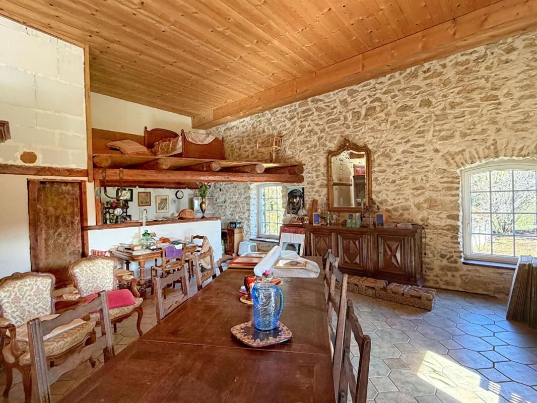 SAINT-MARTIN-EN-VERCORS Vercors sud - Ancienne demeure seigneuriale - Vue panoramique 4