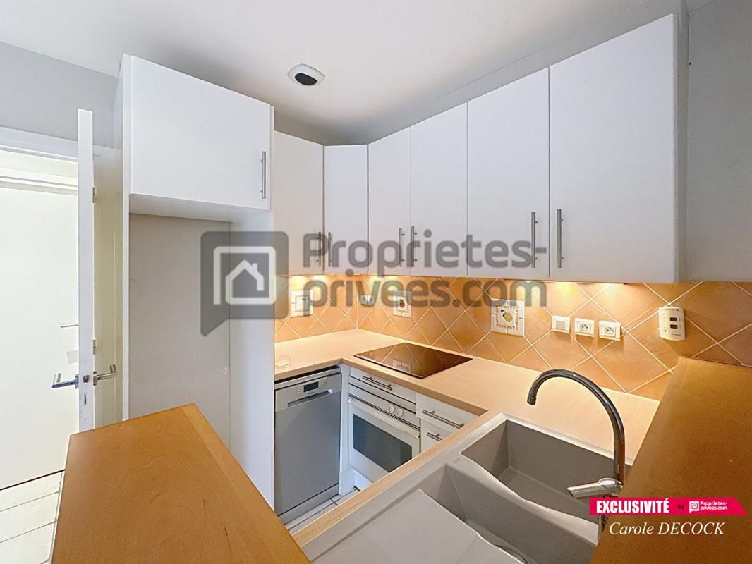 LA QUEUE-EN-BRIE Appartement 1 chambre et grand garage fermé 3