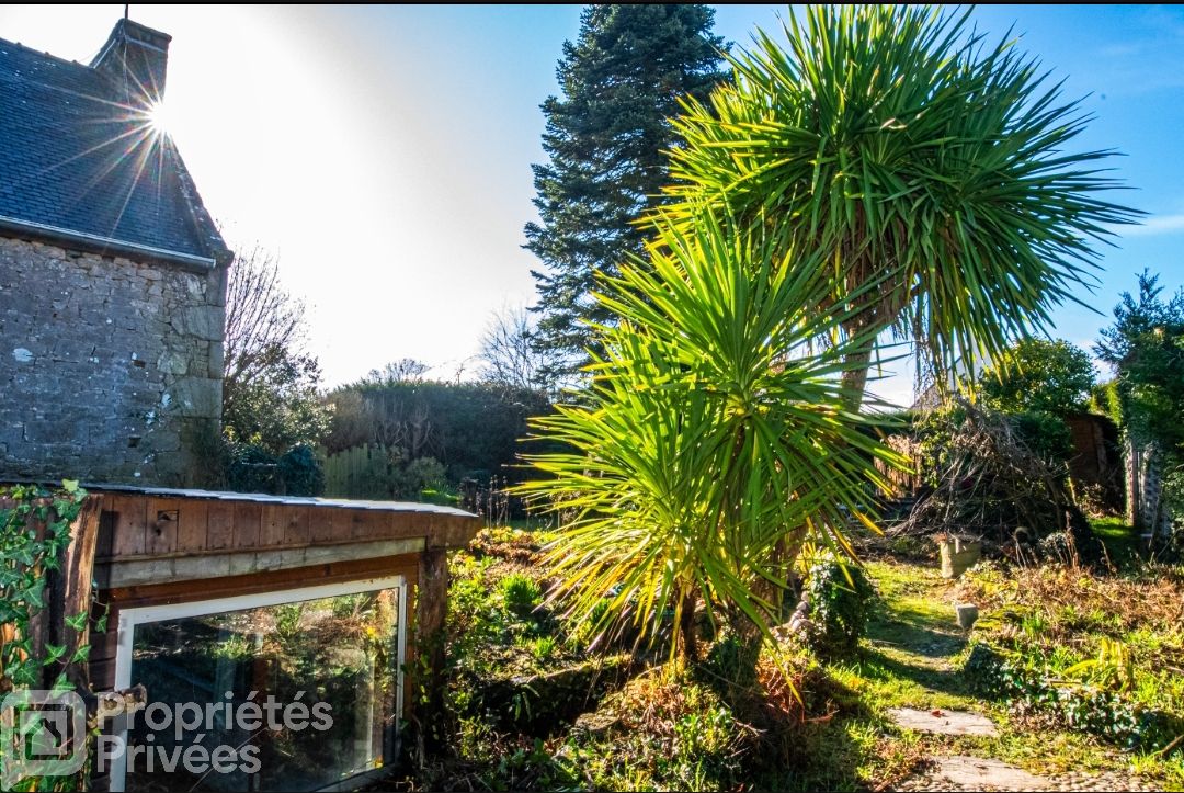 VILDE-GUINGALAN Maison de caractère plein bourg 3