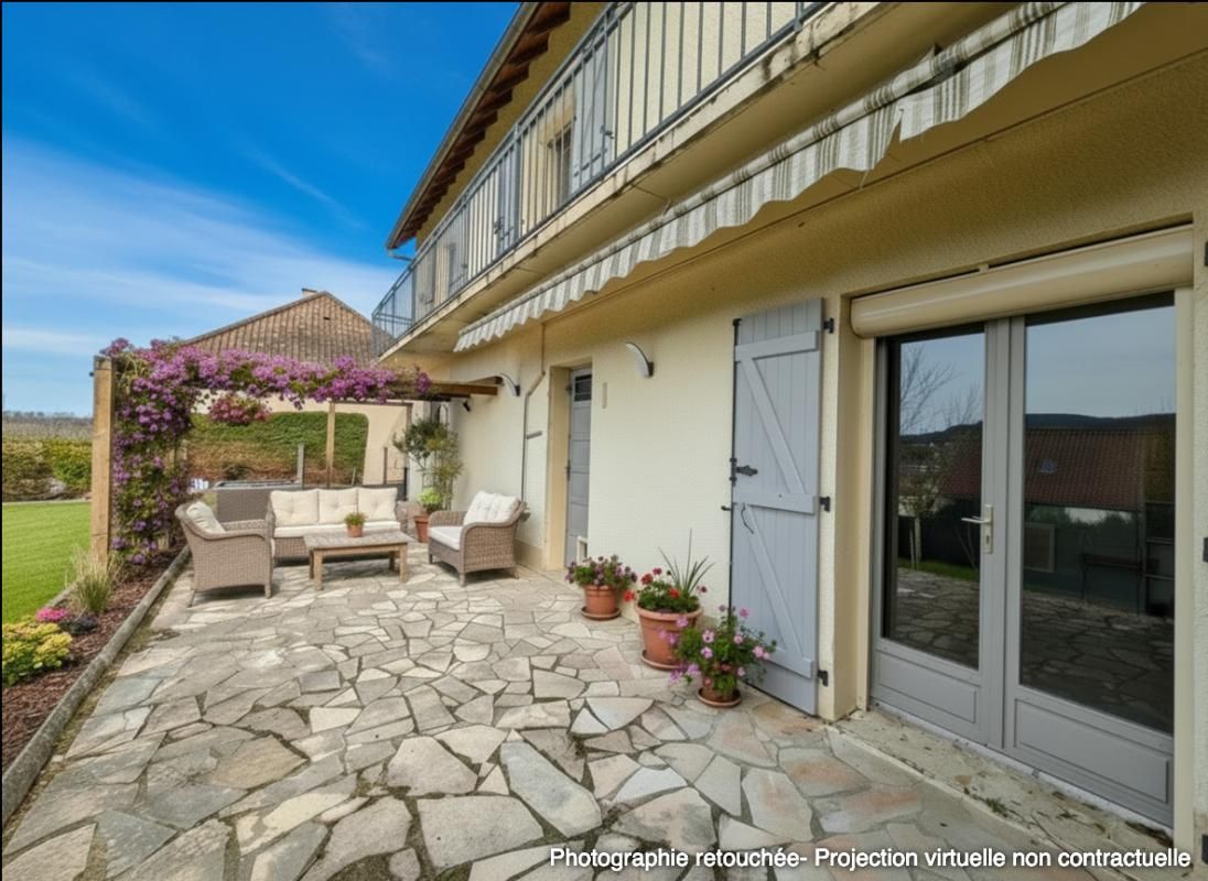 LARCHE Vaste Maison familiale à Larche 3