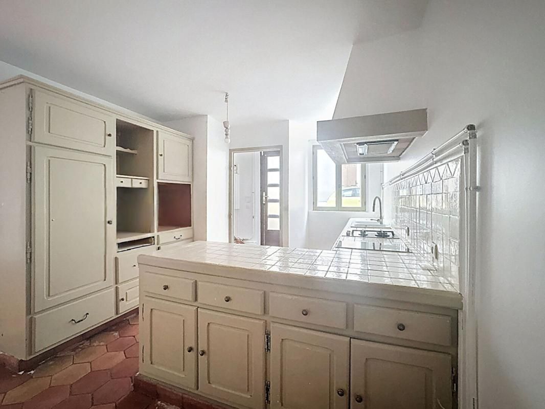 IGNY Coup de coeur en centre-bourg : 130 m² de charme à 500 m de la gare 3