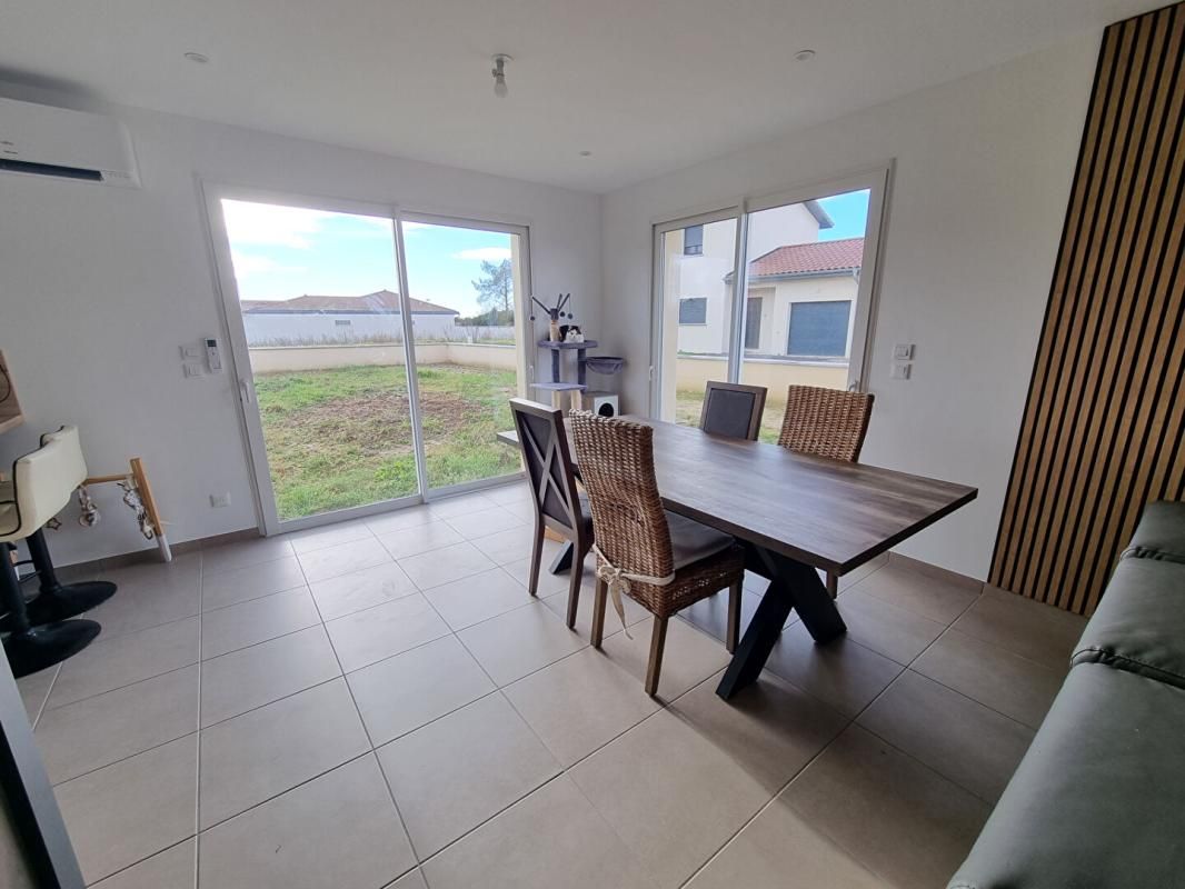 VILLENEUVE Maison Villeneuve 5 pièces 93 m2 avec garage et jardin 3