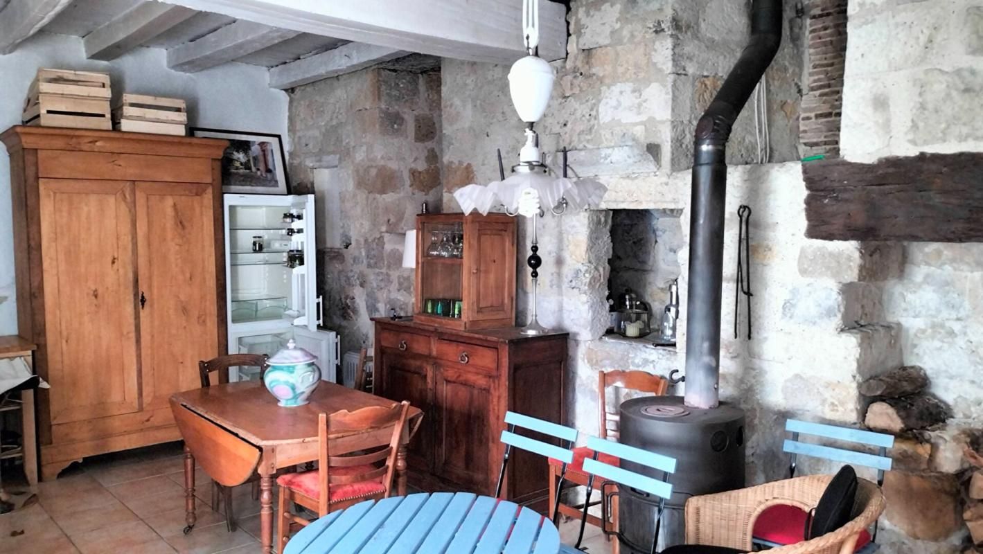 SAINT-ORENS-POUY-PETIT Authentique maison de village Saint-Orens-Pouy-Petit 70 m2 4