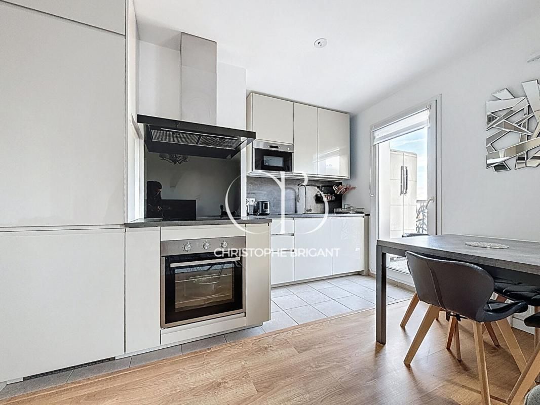 VILLEJUIF Appartement Villejuif 4 pièces dernier étage 3