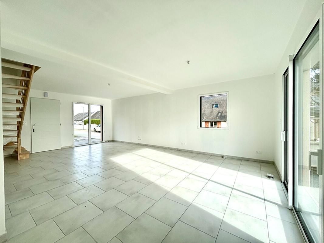 SAINT-MELAINE-SUR-AUBANCE Maison Saint Melaine Sur Aubance 6 pièce(s) 125 m2 2