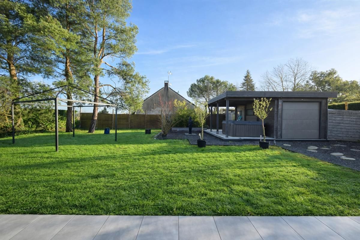 BREVAL Maison Breval 6 pièce(s) 137 m2 3