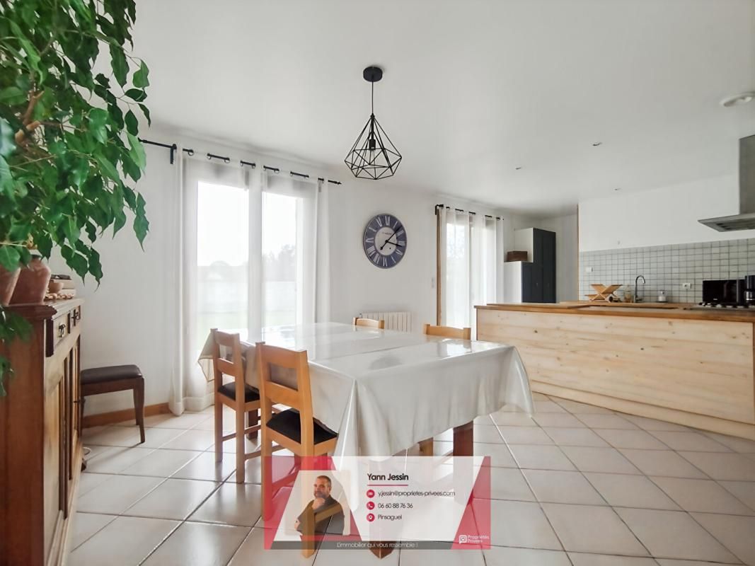 ROQUES Maison de plain-pied Roques 5 pièce(s) 120 m2 4