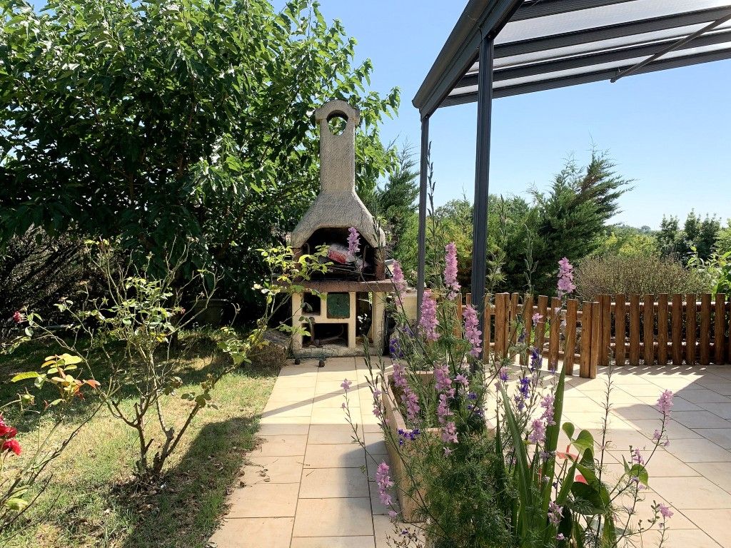 CAHORS Maison avec studio indépendant, grand jardin, garage, véranda 4